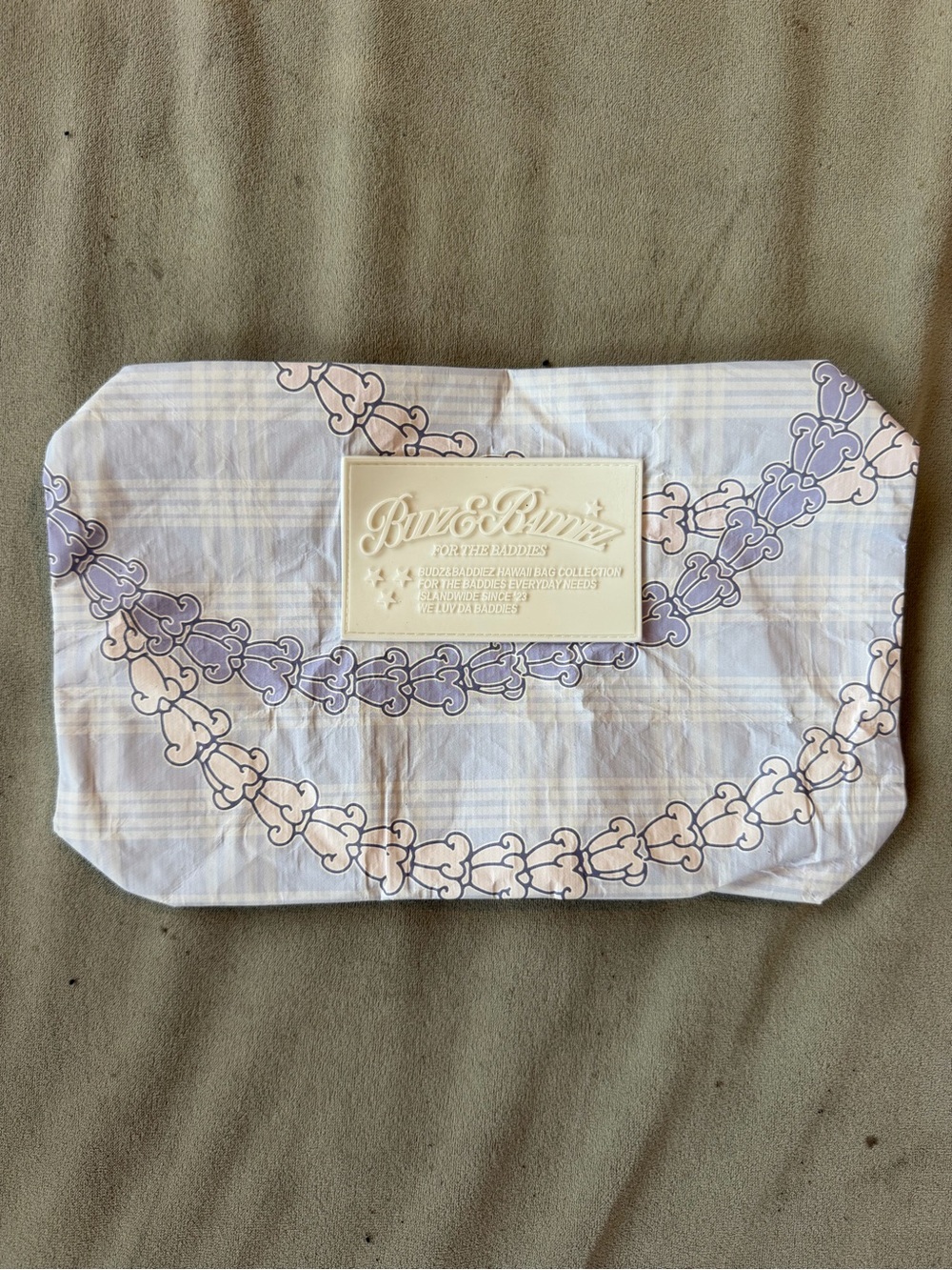 Lavender Plaid Wristlet Clutch with Heart Chain Print
